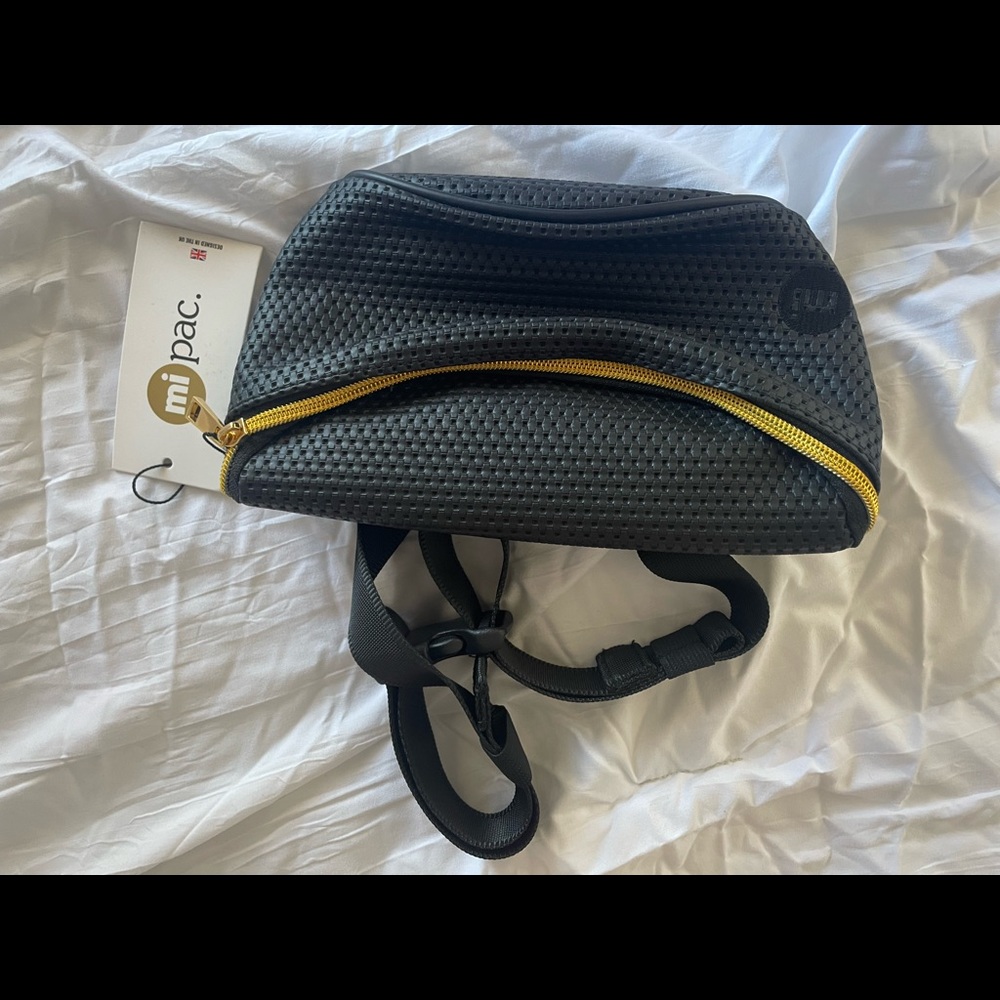 Black Fanny pack from Argentina